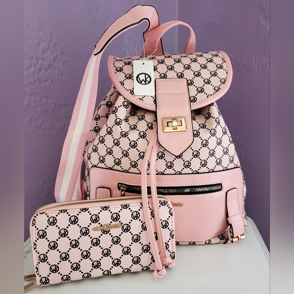 Wendy Keen Pink Backpack and Double Zip Wallet/Wristlet - Picture 5 of 6